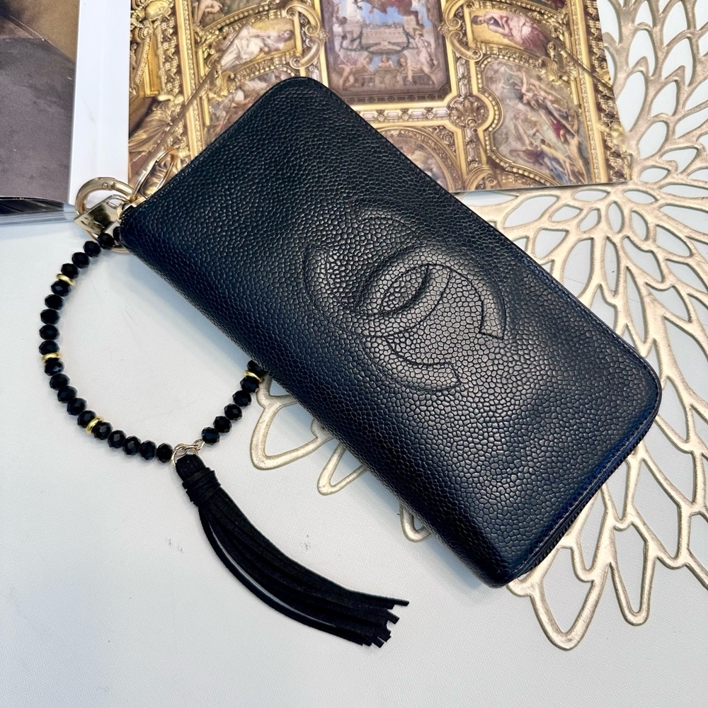 CHANEL Long Zip Wallet Caviar - Picture 4 of 10